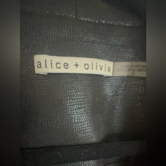 ALICE + OLIVIA Macey Vegan Leather Blazer NWOT - Picture 15 of 15